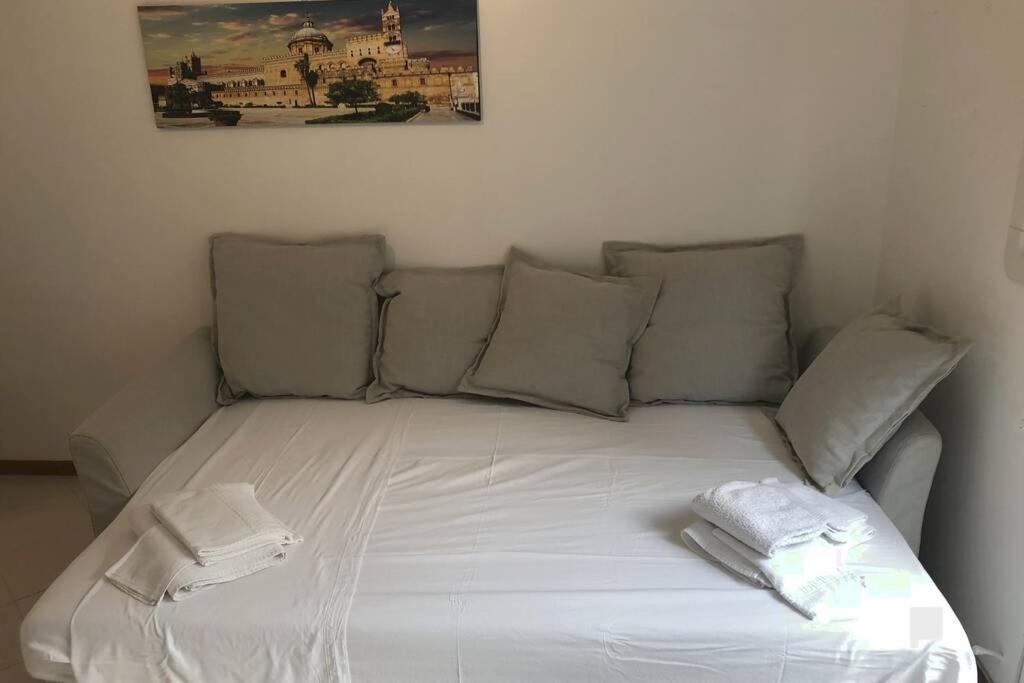 Al Politeama Apartment Palermo Bagian luar foto