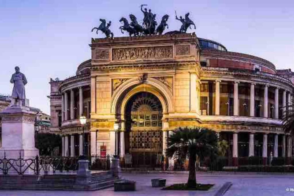 Al Politeama Apartment Palermo Bagian luar foto